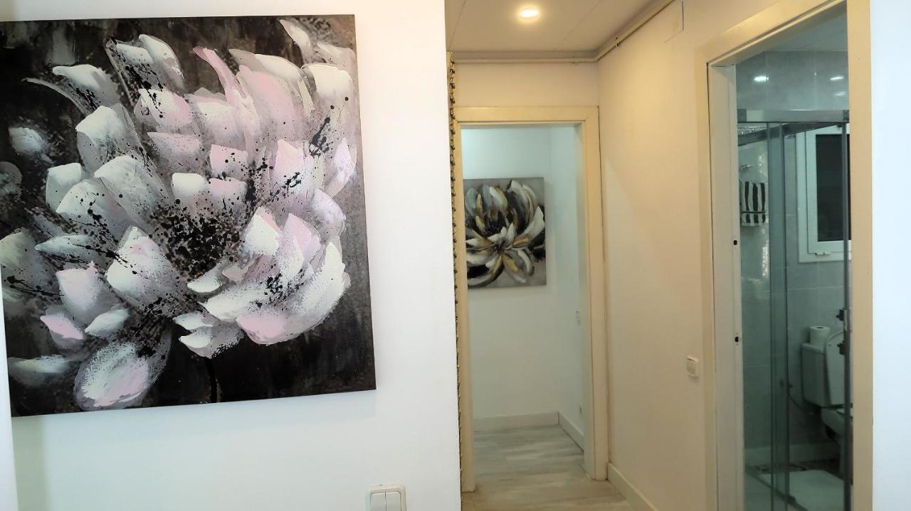 Entire Apartment , 2 Bedrooms Newly Remodeled Center Sitges Barcelona Zewnętrze zdjęcie